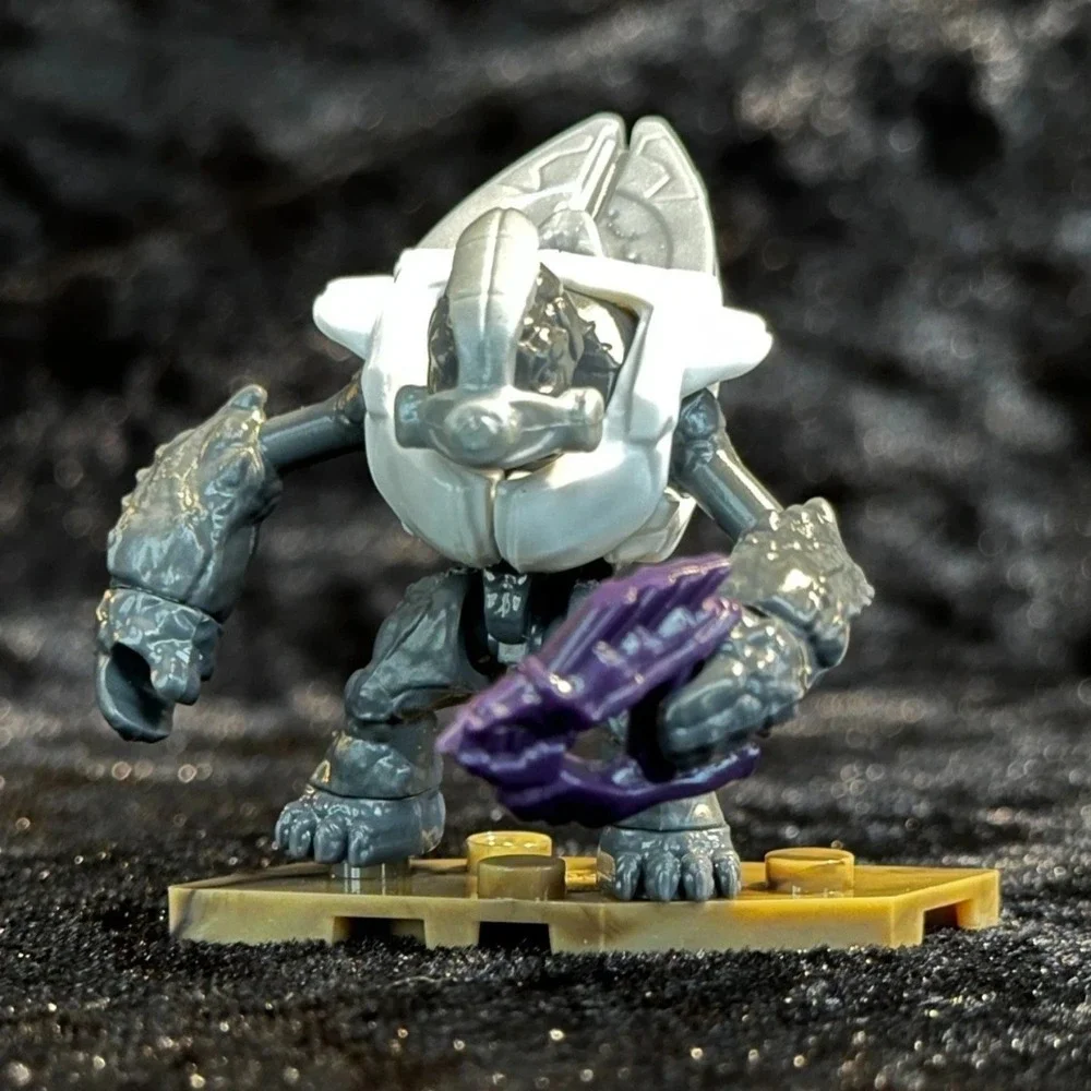 Mega Construx Halo Universe Series 1 Blind Bag 44TC Grunt Ultra H2 White Armor